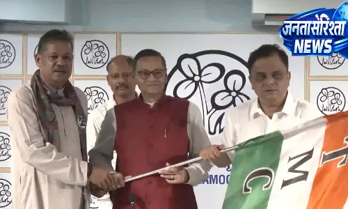 सुभाष चंद्र बोस के परपोते चंद्र कुमार बोस BJP छोड़कर TMC में हुए शामिल सुभाष चंद्र बोस के परपोते चंद्र कुमार बोस BJP छोड़कर TMC में हुए शामिल