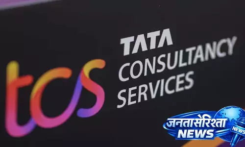 TCS ने FY27 में 25,000 फ्रेशर ऑफर के साथ शुरुआत की, और हायर कर सकती