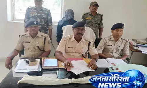 भतीजे ने बुआ को मौत के घाट उतारा, शव झाड़ी में फेंका भतीजे ने बुआ को मौत के घाट उतारा, शव झाड़ी में फेंका