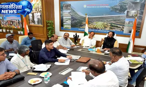 Kaleshwaram प्रोजेक्ट के बैराज जल्द चालू होंगे, रिहैबिलिटेशन तेज़ करने के निर्देश Kaleshwaram प्रोजेक्ट के बैराज जल्द चालू होंगे, रिहैबिलिटेशन तेज़ करने के निर्देश