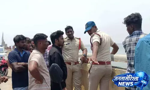 Jadcharla के एक व्यक्ति ने जुराला प्रोजेक्ट बैकवाटर्स में आत्महत्या कर ली