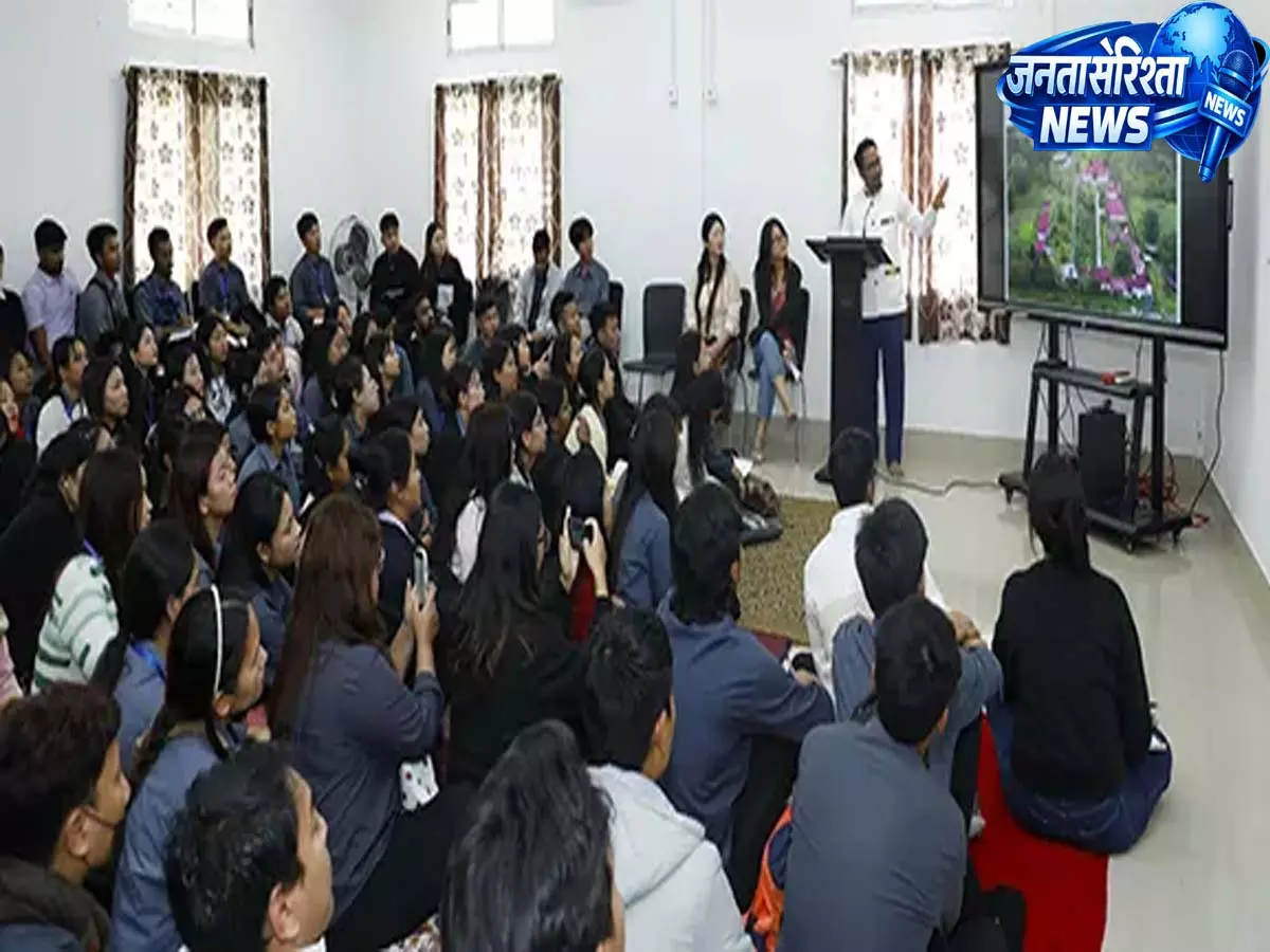 इस्तेमाल के सीमित दायरे, भाषा में बदलाव से देसी भाषाओं के लिए खतरा: RCML head इस्तेमाल के सीमित दायरे, भाषा में बदलाव से देसी भाषाओं के लिए खतरा: RCML head