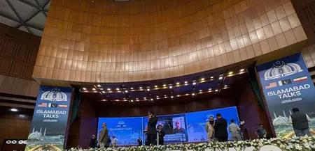 ईरान वार्ता और तनाव पर अमेरिकी मीडिया की नजर ईरान वार्ता और तनाव पर अमेरिकी मीडिया की नजर