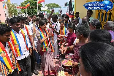 कृषि ऋण माफ करने के लिए AIADMK गठबंधन को जिताएं: सौम्या अंबुमणि कृषि ऋण माफ करने के लिए AIADMK गठबंधन को जिताएं: सौम्या अंबुमणि