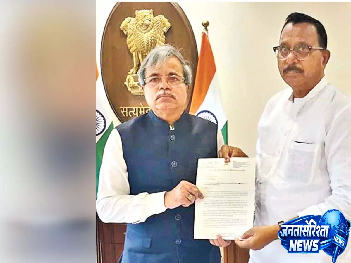 कांग्रेस सांसद मल्लू रवि ने केंद्र से दोर्नाकल-गडवाल रेल लाइन को मंजूरी देने का किया आग्रह कांग्रेस सांसद मल्लू रवि ने केंद्र से दोर्नाकल-गडवाल रेल लाइन को मंजूरी देने का किया आग्रह
