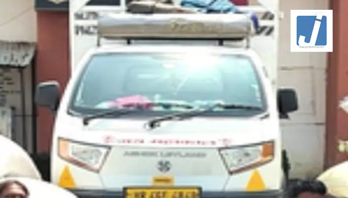 सरकारी अनाज की कालाबाजारी पर कार्रवाई, 53 बोरी राशन जब्त सरकारी अनाज की कालाबाजारी पर कार्रवाई, 53 बोरी राशन जब्त