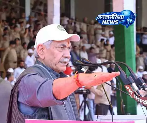 100-दिन ड्रग-मुक्त J&K: एलजी सिन्हा ने संपत्ति जब्त करने का ऐलान 100-दिन ड्रग-मुक्त J&K: एलजी सिन्हा ने संपत्ति जब्त करने का ऐलान