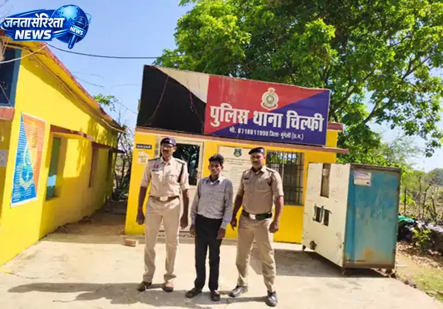 पति ने पत्नी पर डीजल डालकर लगाई आग, आरोपी गिरफ्तार पति ने पत्नी पर डीजल डालकर लगाई आग, आरोपी गिरफ्तार