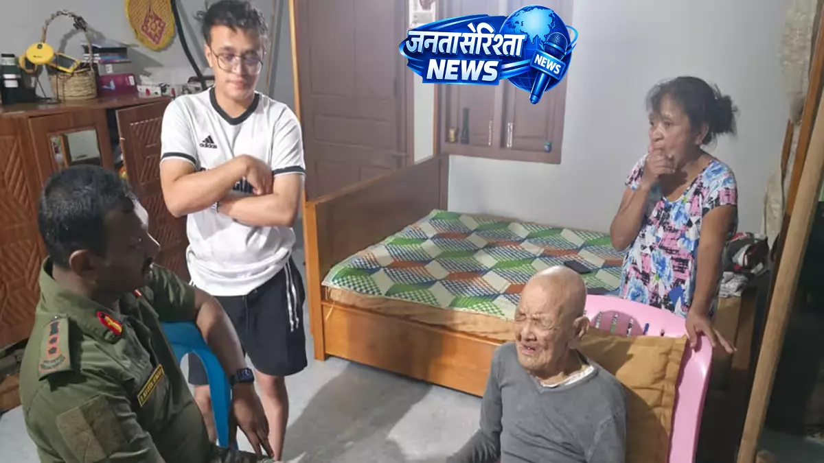 मोरेह में 104 वर्षीय WWII सैनिक को असम राइफल्स ने किया सम्मानित मोरेह में 104 वर्षीय WWII सैनिक को असम राइफल्स ने किया सम्मानित