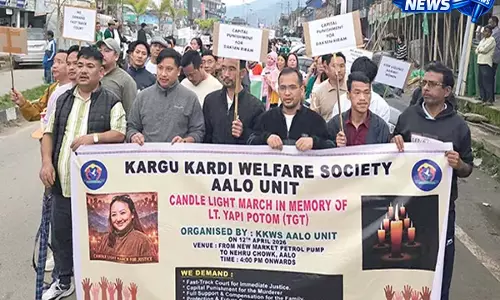 AALO: प्रदर्शनकारियों ने यापी पोटोम के लिए जल्द न्याय की मांग AALO: प्रदर्शनकारियों ने यापी पोटोम के लिए जल्द न्याय की मांग