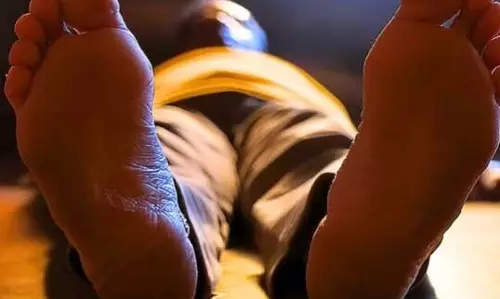 डेंटल कॉलेज के छात्र की मौत, टीचर पर आरोप, मानवाधिकार आयोग ने लिया संज्ञान डेंटल कॉलेज के छात्र की मौत, टीचर पर आरोप, मानवाधिकार आयोग ने लिया संज्ञान