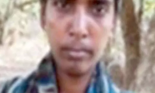 सरेंडर के लिए नहीं मानी, आखिर मारी गई नक्सली रूपी रेड्डी सरेंडर के लिए नहीं मानी, आखिर मारी गई नक्सली रूपी रेड्डी
