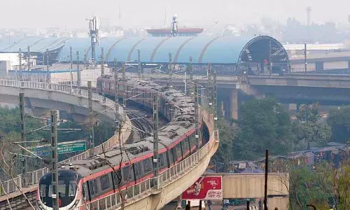 Gurugram में इफको चौक और गुरु द्रोणाचार्य पर मल्टी-लेवल पार्किंग की सुविधा Gurugram में इफको चौक और गुरु द्रोणाचार्य पर मल्टी-लेवल पार्किंग की सुविधा