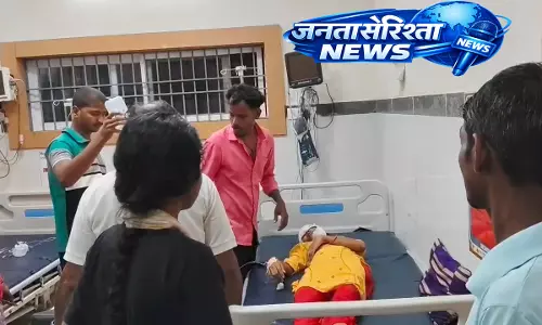 Ganjam में आमने-सामने की बाइक टक्कर में दो लोगों की मौत, तीन गंभीर रूप से घायल Ganjam में आमने-सामने की बाइक टक्कर में दो लोगों की मौत, तीन गंभीर रूप से घायल