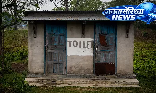 बेलगावी के 13 गांवों में SC समुदायों के सर्वे से पता चला है कि 50% घरों में शौचालय नहीं हैं बेलगावी के 13 गांवों में SC समुदायों के सर्वे से पता चला है कि 50% घरों में शौचालय नहीं हैं