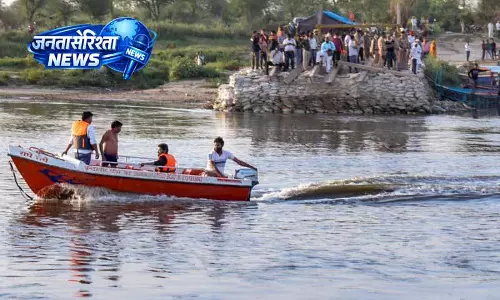 Punjab: वृंदावन हादसा, सेफ्टी गियर की कमी पर सवाल Punjab: वृंदावन हादसा, सेफ्टी गियर की कमी पर सवाल