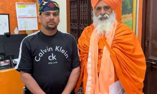 Punjab: रूस में कैद युवकों की रिहाई के बाद घर वापसी Punjab: रूस में कैद युवकों की रिहाई के बाद घर वापसी