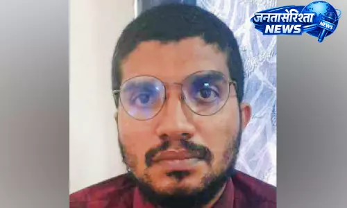Kerala : शादी का वादा करके 17 साल की लड़की से रेप करने के आरोप में पुजारी गिरफ्तार Kerala : शादी का वादा करके 17 साल की लड़की से रेप करने के आरोप में पुजारी गिरफ्तार