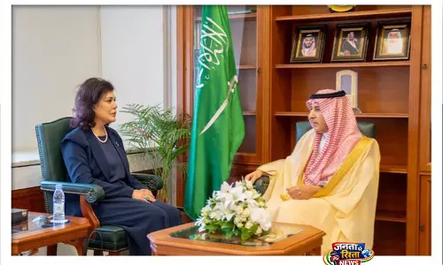 सऊदी अरब ने ड्रोन खतरों को लेकर Iraq दूत को किया तलब सऊदी अरब ने ड्रोन खतरों को लेकर Iraq दूत को किया तलब
