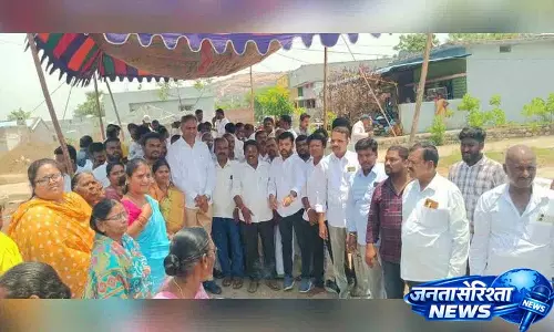 MLA पल्ला राजेश्वर रेड्डी ने अनाज खरीद केंद्रों का उद्घाटन किया
