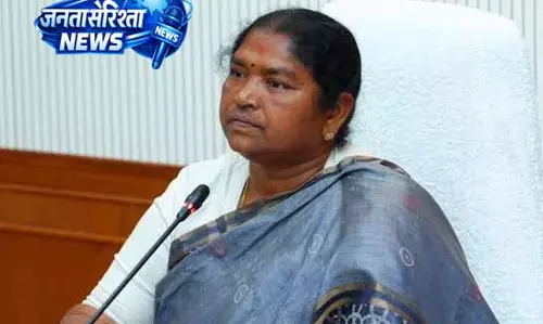 Hyderabad: आरोपों के जवाब में सीतक्का का पलटवार, भेजा लीगल नोटिस