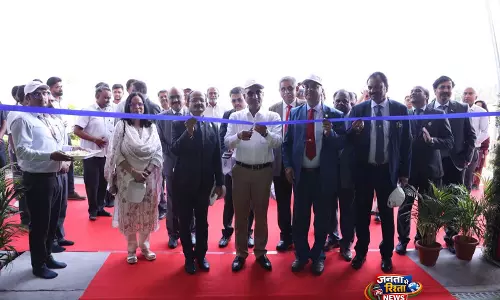 रक्षा उत्पादन सचिव ने HAL की नई हेलीकॉप्टर फैक्ट्री में LCH उत्पादन लाइन का किया उद्घाटन रक्षा उत्पादन सचिव ने HAL की नई हेलीकॉप्टर फैक्ट्री में LCH उत्पादन लाइन का किया उद्घाटन