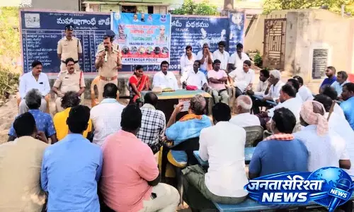 सड़क सुरक्षा नियमों का पालन करना ज़रूरी है: SI मुनुगोटी रविंदर