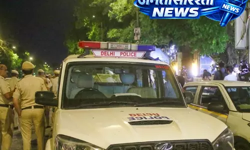 ब्लाइंड रॉबरी का किया खुलासा, 40 लाख की लूट का मास्टरमाइंड निकला नौकर ब्लाइंड रॉबरी का किया खुलासा, 40 लाख की लूट का मास्टरमाइंड निकला नौकर