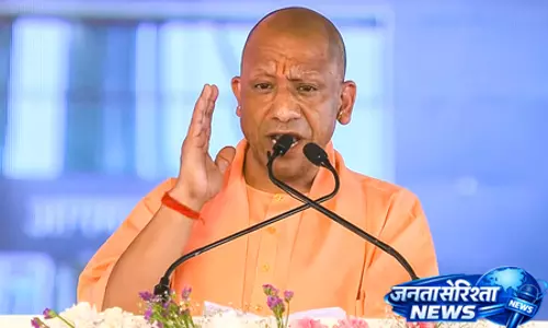 योगी सरकार का बड़ा कदम, 16 से 20 अप्रैल तक स्कूल बनेंगे महिला सशक्तिकरण के केंद्र योगी सरकार का बड़ा कदम, 16 से 20 अप्रैल तक स्कूल बनेंगे महिला सशक्तिकरण के केंद्र