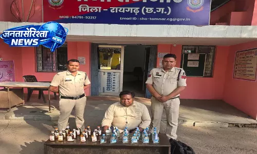 अवैध शराब पर बड़ी कार्रवाई, ऑपरेशन आघात के तहत 5 आरोपी गिरफ्तार अवैध शराब पर बड़ी कार्रवाई, ऑपरेशन आघात के तहत 5 आरोपी गिरफ्तार