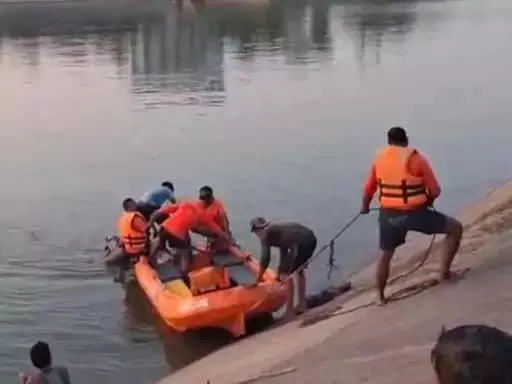 स्टॉप डैम में डूबने से प्लांट कर्मचारी की मौत स्टॉप डैम में डूबने से प्लांट कर्मचारी की मौत