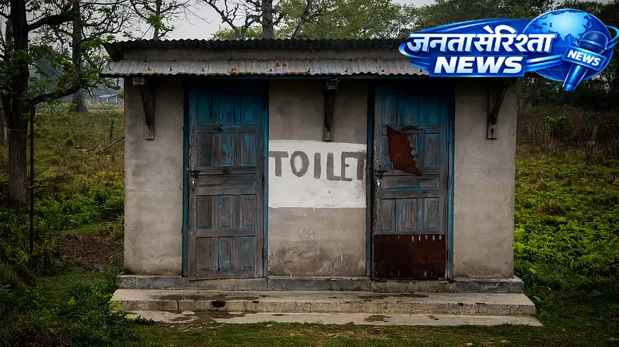 बेलगावी के 13 गांवों में SC समुदायों के सर्वे से पता चला है कि 50% घरों में शौचालय नहीं हैं बेलगावी के 13 गांवों में SC समुदायों के सर्वे से पता चला है कि 50% घरों में शौचालय नहीं हैं