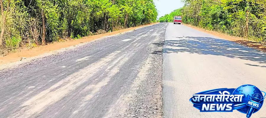 Karnataka : सड़क निर्माण में देरी से आक्रोश Karnataka : सड़क निर्माण में देरी से आक्रोश