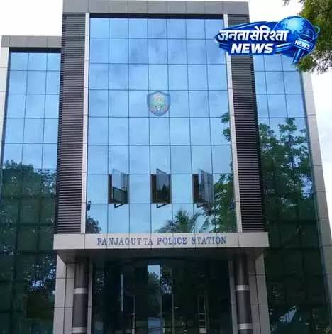 Punjagutta police में हंगामा, ब्रेथ एनालाइजर टेस्ट पर विवाद गरमाया Punjagutta police में हंगामा, ब्रेथ एनालाइजर टेस्ट पर विवाद गरमाया