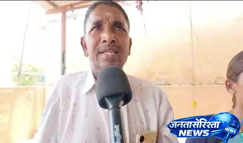 Ailapur के निवासी ने हाउस टैक्स और दशकों की खेती के बीच अपील की Ailapur के निवासी ने हाउस टैक्स और दशकों की खेती के बीच अपील की