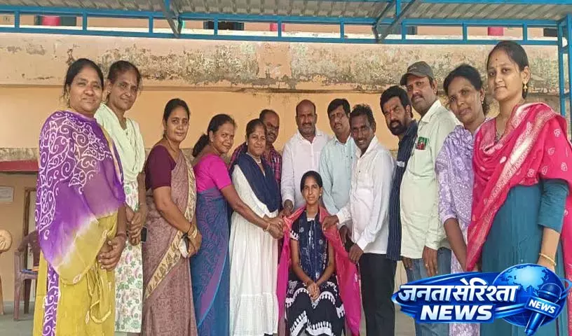 Burgampahad Gurukulam के स्टूडेंट्स ने स्टेट लेवल पर अच्छा प्रदर्शन किया, सरपंच ने तारीफ की Burgampahad Gurukulam के स्टूडेंट्स ने स्टेट लेवल पर अच्छा प्रदर्शन किया, सरपंच ने तारीफ की