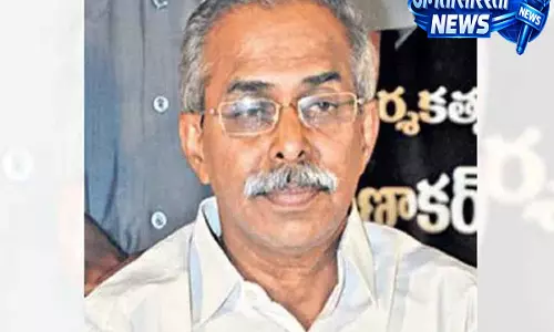 विवेकानंद रेड्डी हत्या मामला: आरोपी ने आंध्र में प्रवेश पर रोक हटाने की मांग की विवेकानंद रेड्डी हत्या मामला: आरोपी ने आंध्र में प्रवेश पर रोक हटाने की मांग की