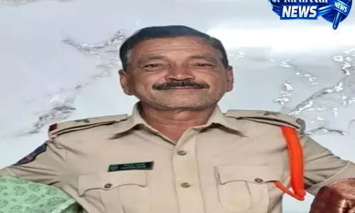 Sangareddy में पुलिस की गाड़ी से कुचलकर पुलिसकर्मी की मौत, विवाद शुरू Sangareddy में पुलिस की गाड़ी से कुचलकर पुलिसकर्मी की मौत, विवाद शुरू