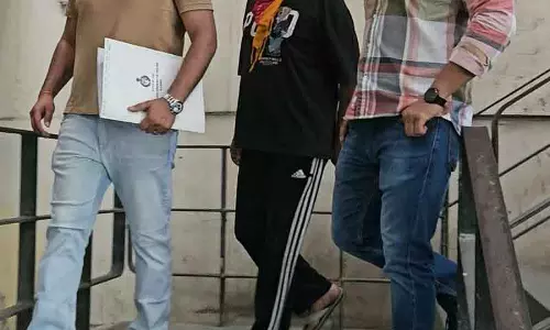 Karnal नकली सोने का घोटाला पकड़ा, 2 गिरफ्तार Karnal नकली सोने का घोटाला पकड़ा, 2 गिरफ्तार