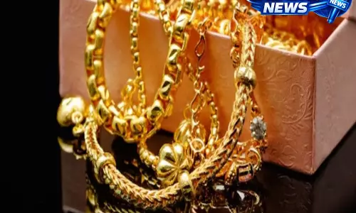 Gold, Silver Prices Today: अक्षय तृतीया से पहले कीमती धातुओं के रेट चेक करें
