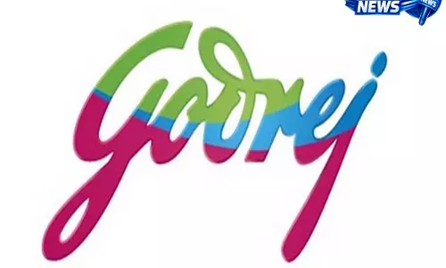Godrej Group में लीडरशिप बदलाव: Pirojsha Godrej संभालेंगे कमान, Nadir Godrej का ट्रांज़िशन Godrej Group में लीडरशिप बदलाव: Pirojsha Godrej संभालेंगे कमान, Nadir Godrej का ट्रांज़िशन