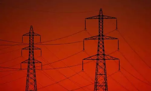 Pakistan: पंजाब के लोग लंबे समय तक बिजली कटौती से परेशान