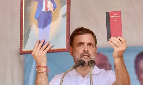 बाबासाहेब के विचारों पर बना है देश, रक्षा के लिए आखिरी दम तक लड़ते रहेंगे : राहुल गांधी बाबासाहेब के विचारों पर बना है देश, रक्षा के लिए आखिरी दम तक लड़ते रहेंगे : राहुल गांधी