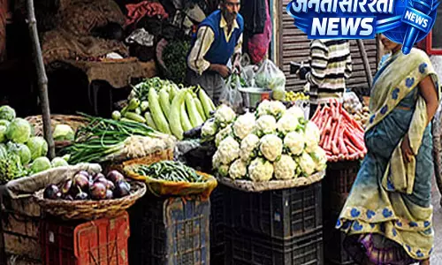 ईरान युद्ध का आर्थिक असर, UN की चेतावनी—भारत में 2.1 मिलियन लोग गरीबी की ओर ईरान युद्ध का आर्थिक असर, UN की चेतावनी—भारत में 2.1 मिलियन लोग गरीबी की ओर