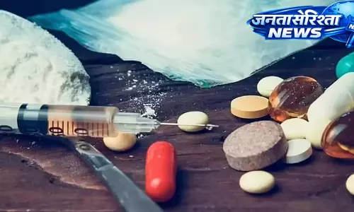Mumbai : एक म्यूज़िक इवेंट में ज़्यादा ड्रग्स लेने से दो MBA स्टूडेंट्स की मौत Mumbai : एक म्यूज़िक इवेंट में ज़्यादा ड्रग्स लेने से दो MBA स्टूडेंट्स की मौत