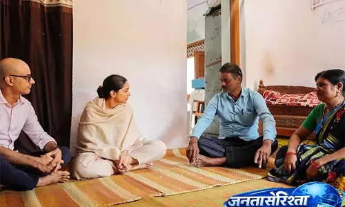 Deepika Padukone ने बिसलेरी के साथ छिंदवाड़ा में ग्रामीण मानसिक स्वास्थ्य पहल का विस्तार किया Deepika Padukone ने बिसलेरी के साथ छिंदवाड़ा में ग्रामीण मानसिक स्वास्थ्य पहल का विस्तार किया