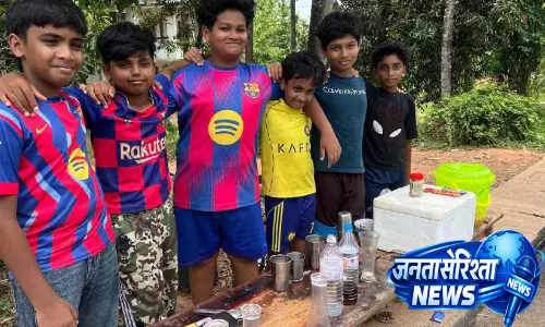Kerala : बच्चों को बेचने वालों ने शर्बत और शेक छीन लिए