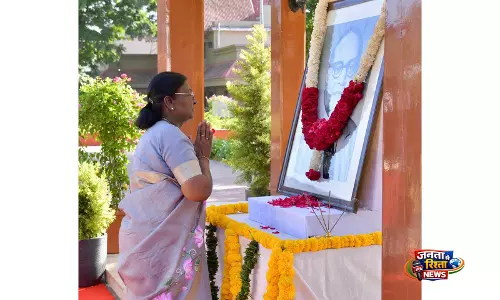 President द्रौपदी मुर्मू ने बाबासाहेब अम्बेडकर को उनकी 135वीं जयंती पर श्रद्धांजलि अर्पित की