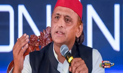 अखिलेश यादव का आरोप: BJP शासन में अंबेडकर मूर्तियों को नुकसान