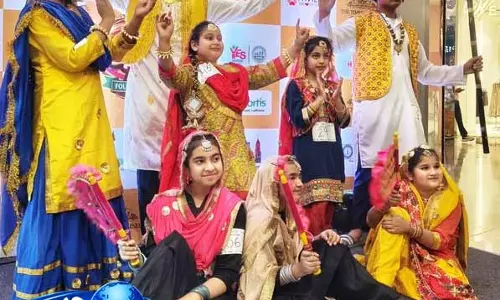 Ludhiana: सांस्कृतिक कार्यक्रमों ने बढ़ाई रौनक